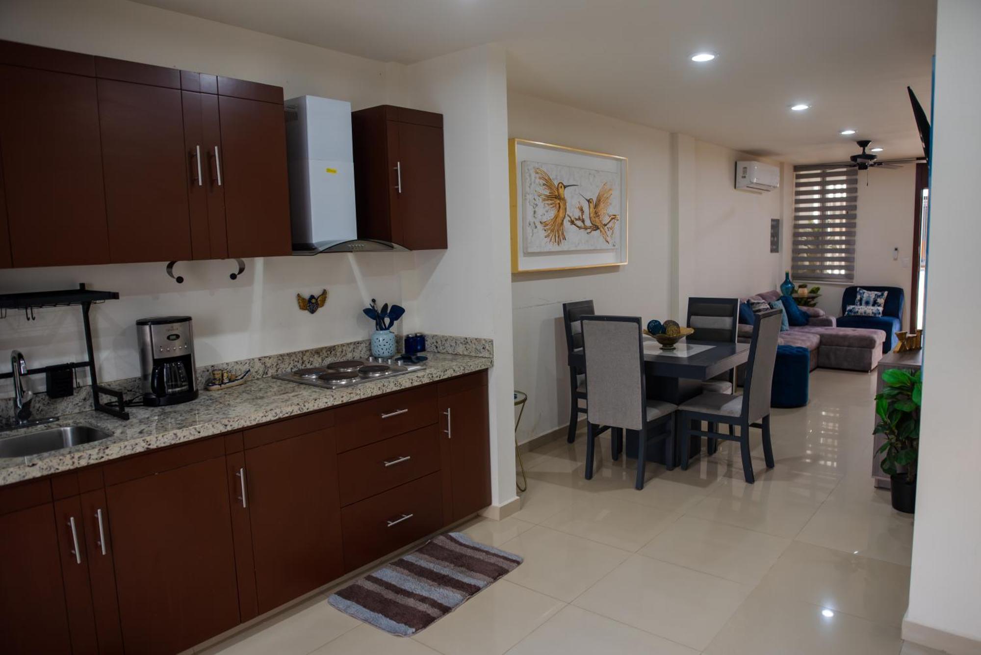 2Br-3Ba Condo Block From Beach W Rooftop Jacuzzi Mazatlan Exterior photo